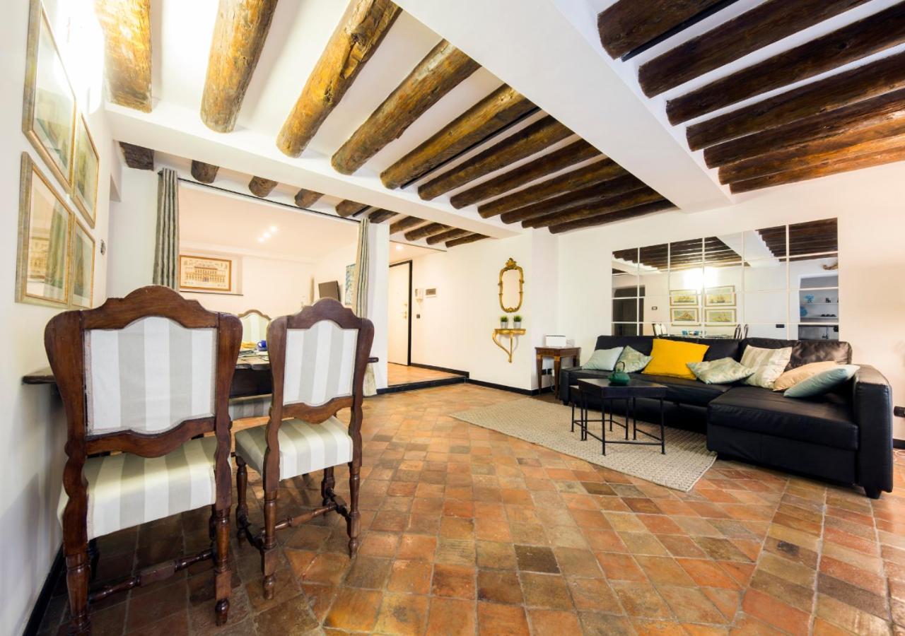 Elegante Loft In Centro Storico Acquario Apartment Genoa Exterior photo